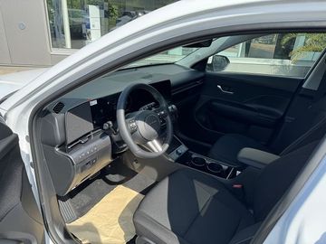 Hyundai KONA - 12