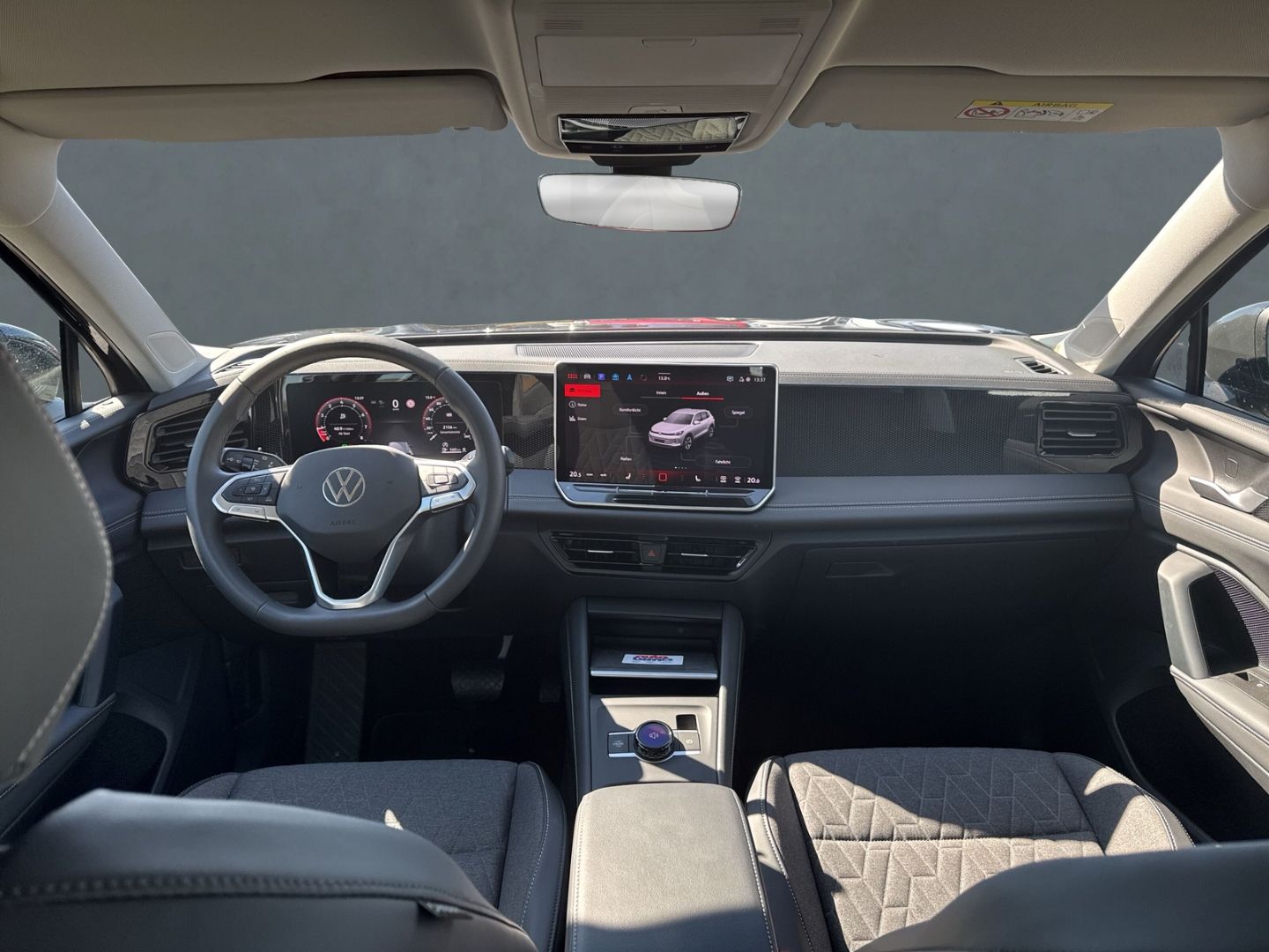 Tiguan Life 1,5 l eTSI AHK-klappbar Navi digital