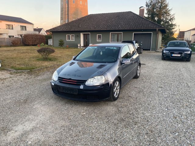 Volkswagen Golf 1.9 TDI 66 kW Comfortline