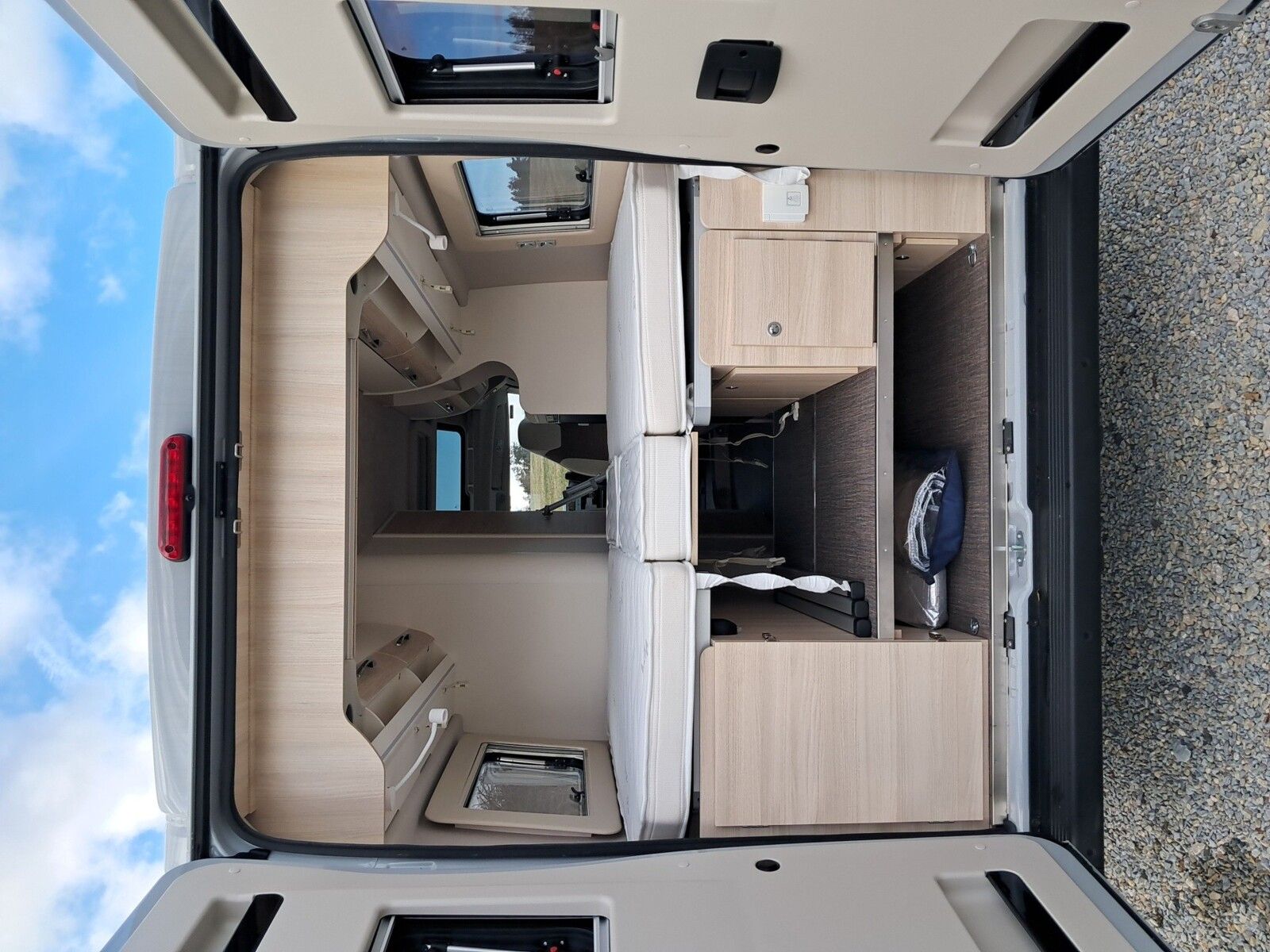 Fahrzeugabbildung Eura Mobil Van V 635 EB