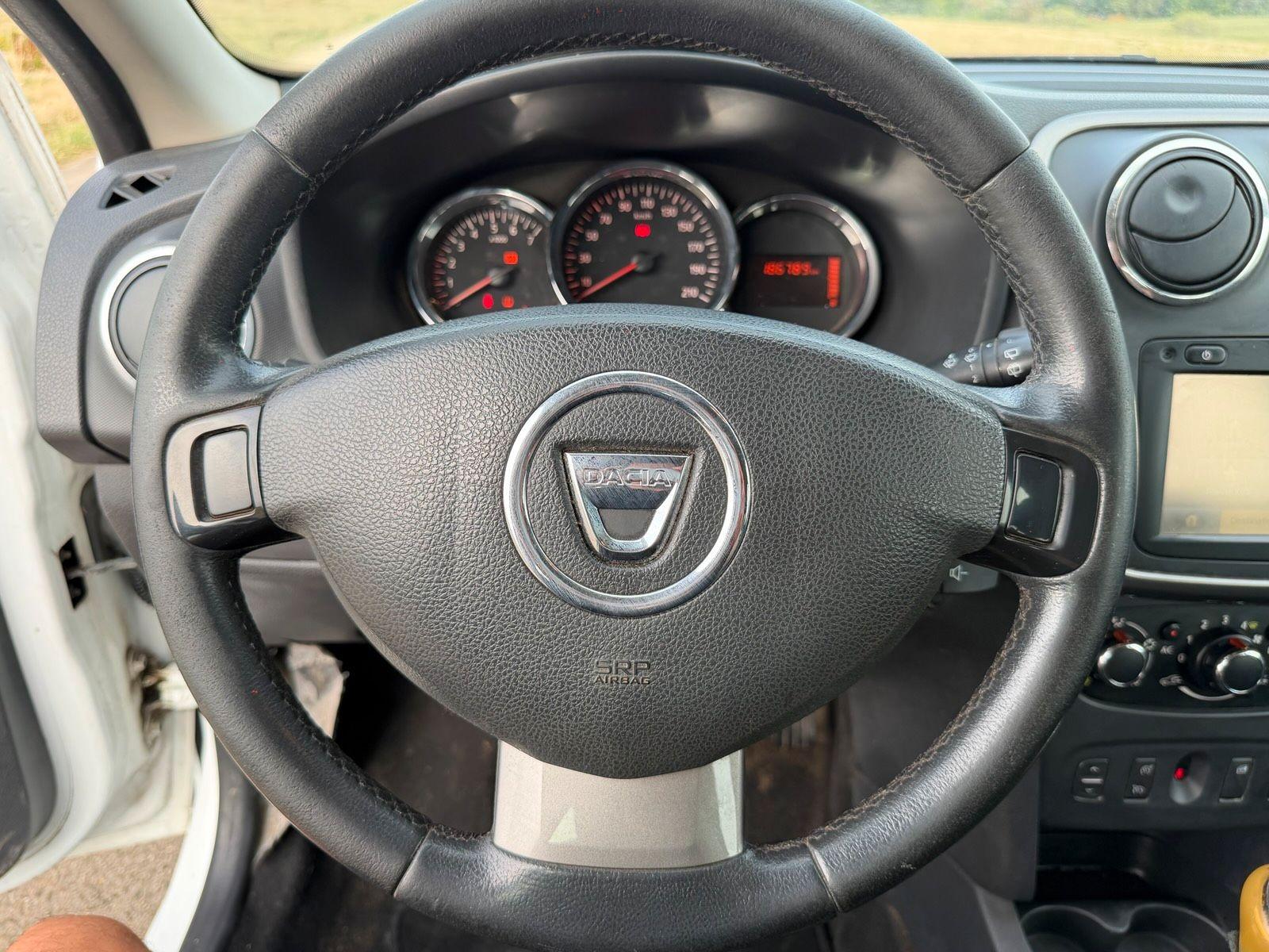 Dacia Logan 2015 — photo 15