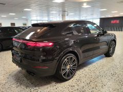 Fahrzeugabbildung Porsche Cayenne Coupe *SPORT-CHRONO* (18WG/PANO/SOFT/MA