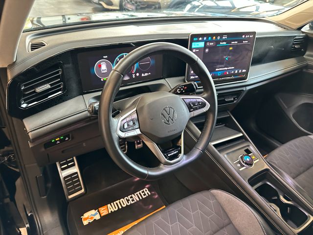 MYAUTOCENTER – Gebraucht- und Jahreswagen mit Werkstattservice in Pfaffenhofen Volkswagen Tiguan *KEYLESS*360°*3-ZONEN*LKHZ*ACC*CARPLAY