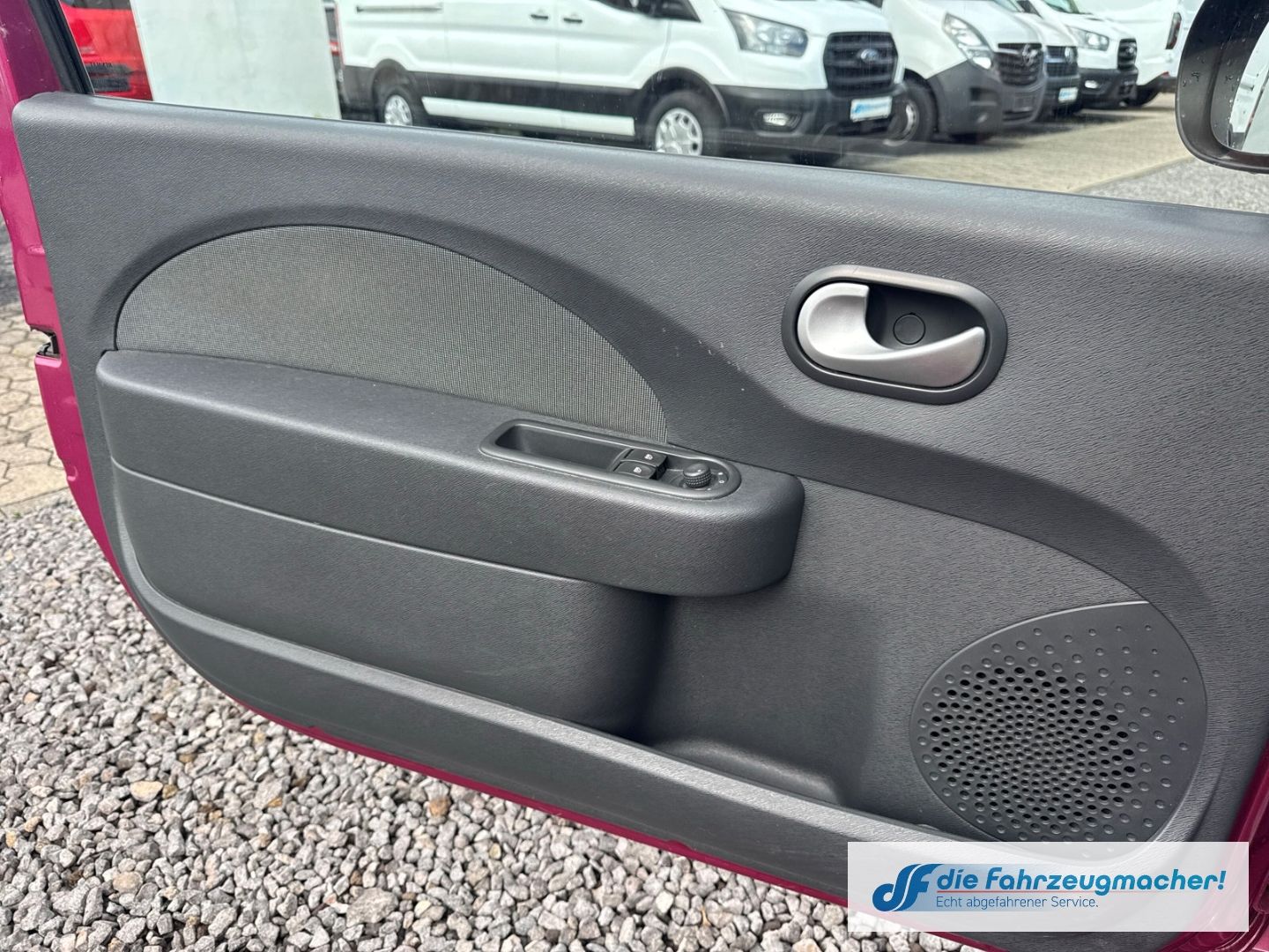 Fahrzeugabbildung Renault Twingo Dynamique 1.2 16V Temp Tel.-Vorb. GA Spee