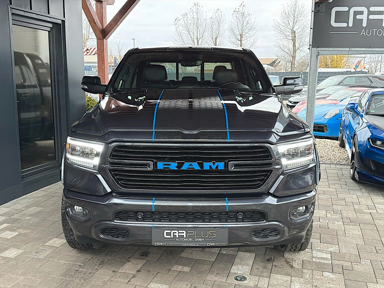 Fahrzeugabbildung Dodge RAM 5.7 V8 HEMI NightEdition Offroad 4x4 eTorque