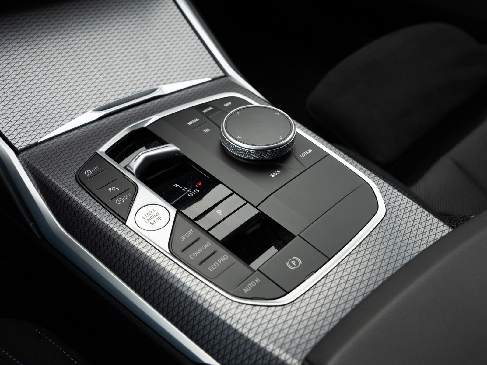 BMW 320 i Touring.Standheizung.MSport, миниатюра 18