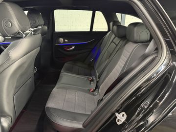 Mercedes E 300 - 9
