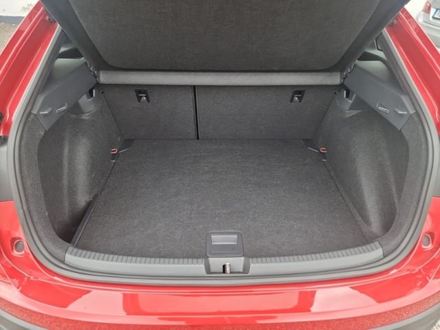 Fahrzeugabbildung Volkswagen Taigo 1,0 TSI DSG MOVE MATRIX-LED NAVI AHK DCP T