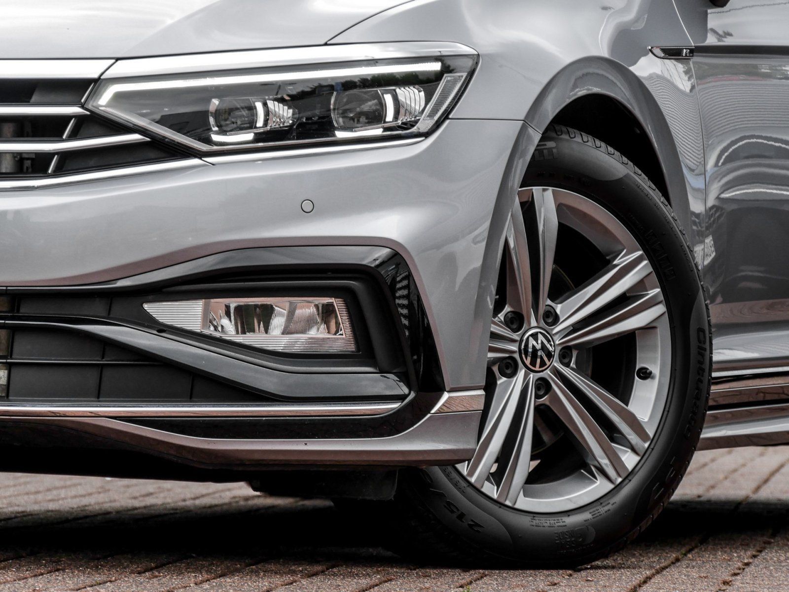 Volkswagen Passat Variant - Bild 6