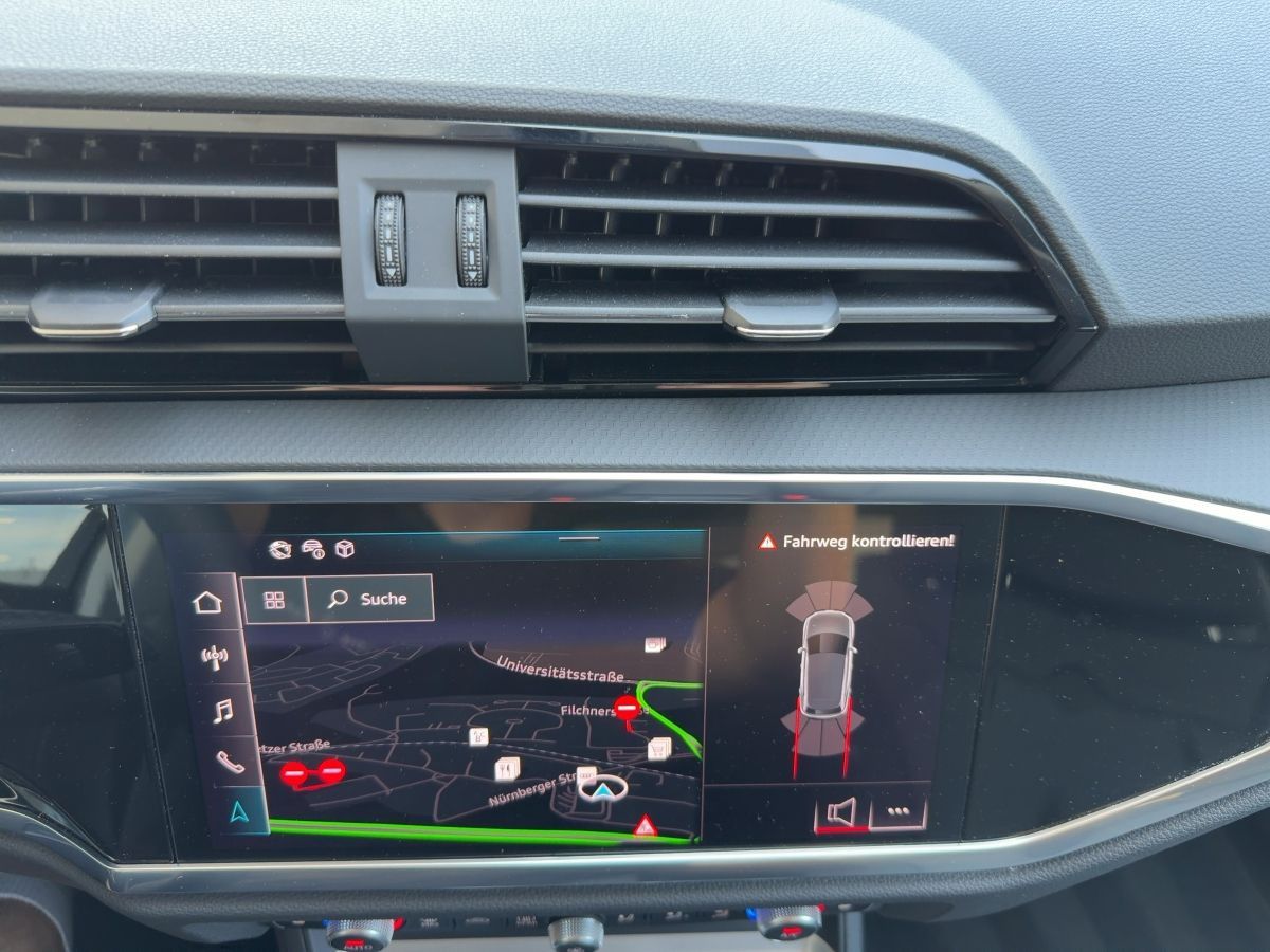 Audi Q3 - Bild 17