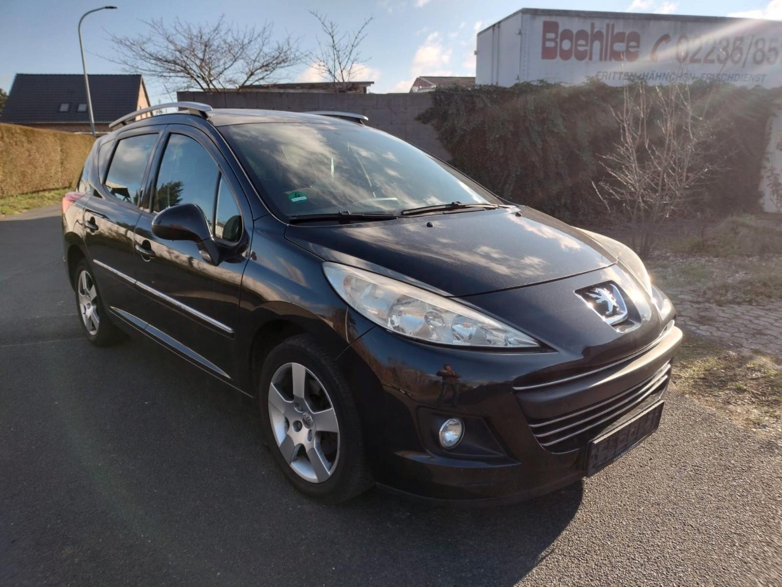 Peugeot 207 SW Premium 120 VTi Pano