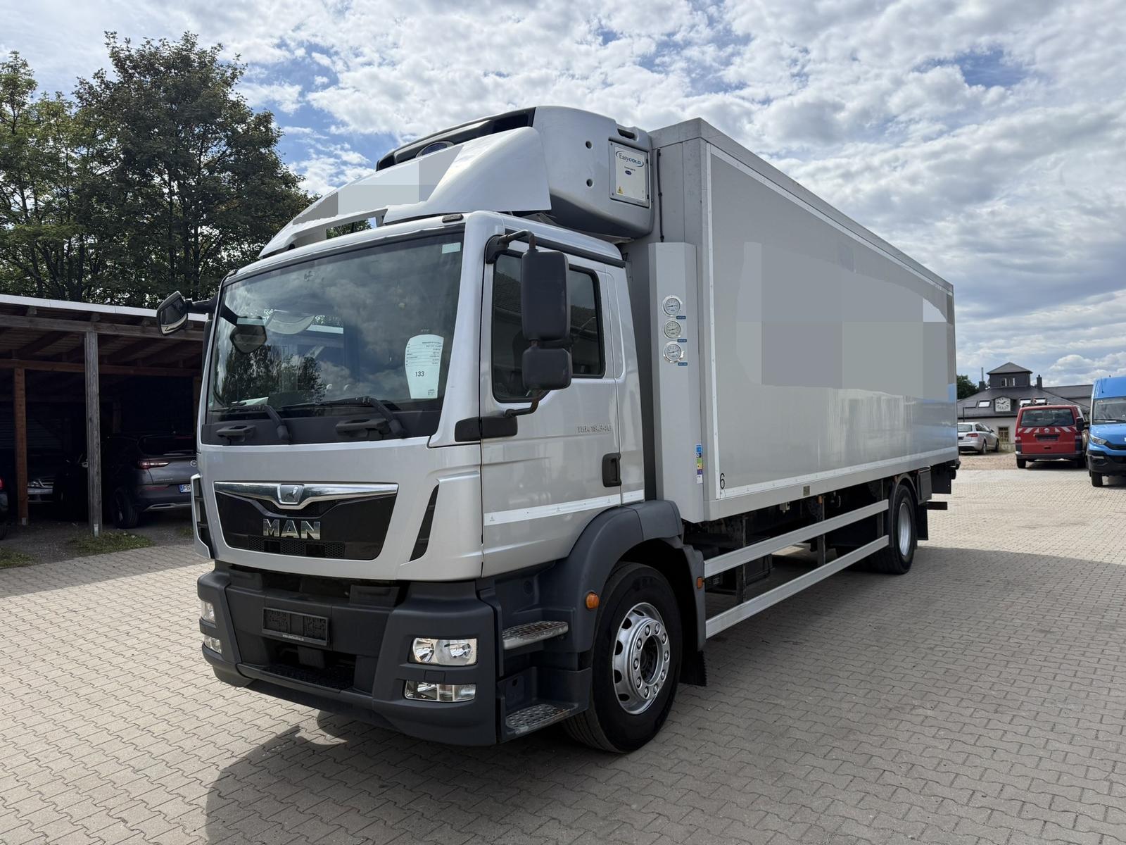 MAN TGM18.340 Carrier SUPRA1250MT*3Kammer*LBW*8m*AHK