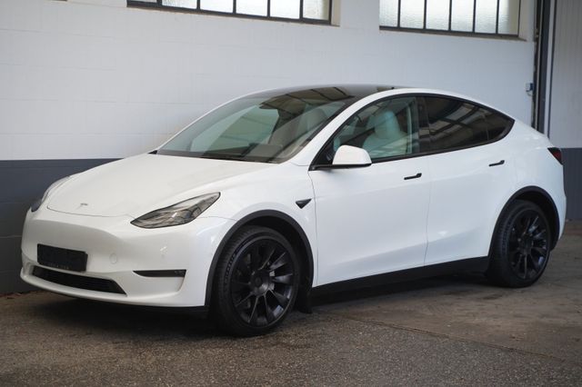 Tesla Model Y Long Range AWD *AHK*20-Zoll*innen weiß*