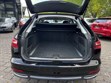 Audi A6 - 12