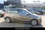 Mercedes-Benz B 200 AUTOMATIK*NAVI*SHZ*AHK*TEMPOMAT! - Mercedes-Benz B 200 in Herne
