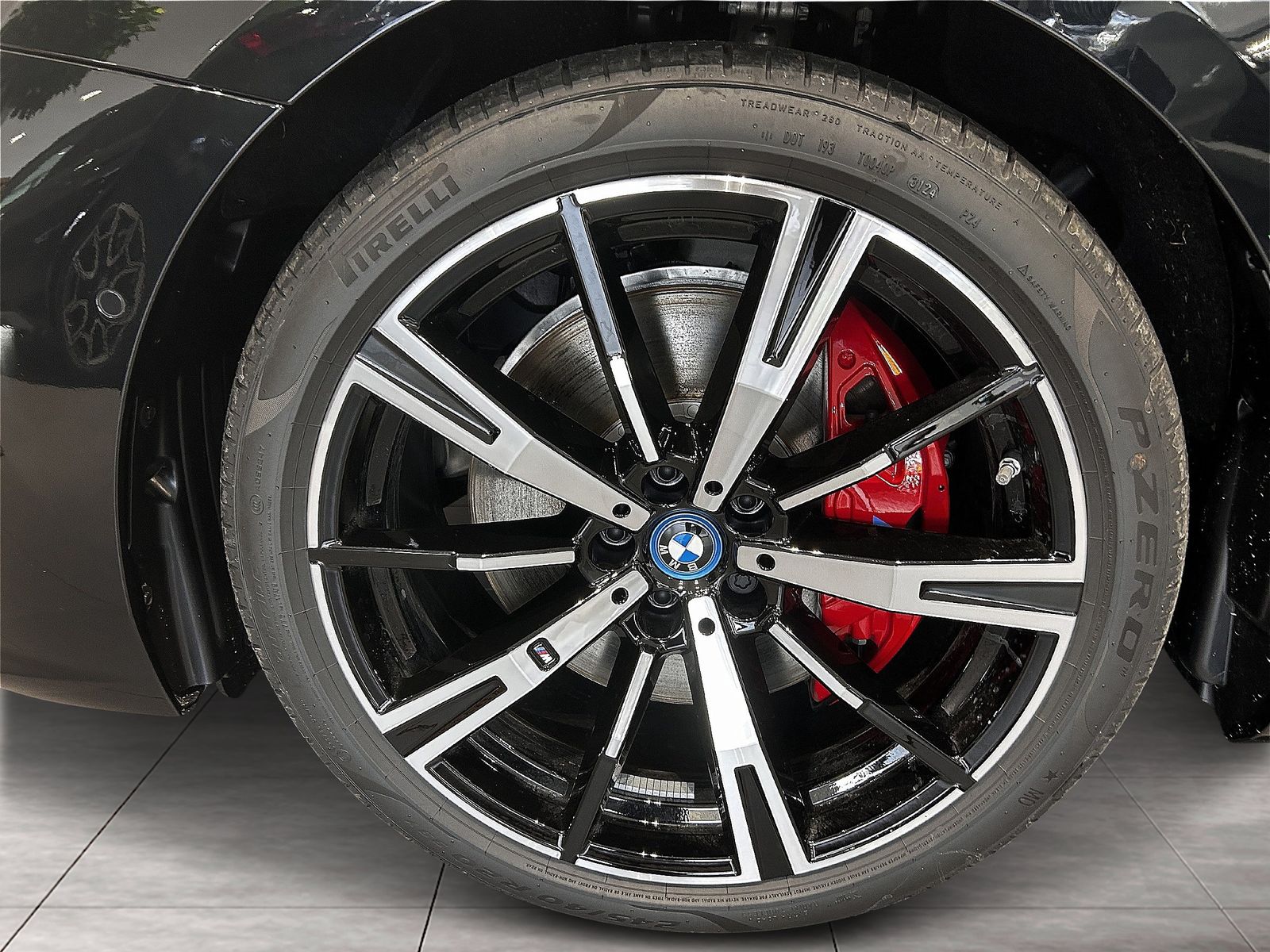 BMW i5 - Bild 9