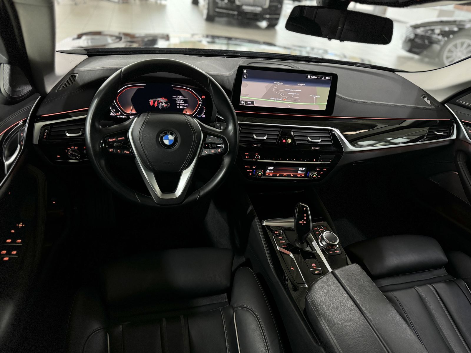 Fahrzeugabbildung BMW 540d xD Luxury Line Panorama Kamera Massage H/K