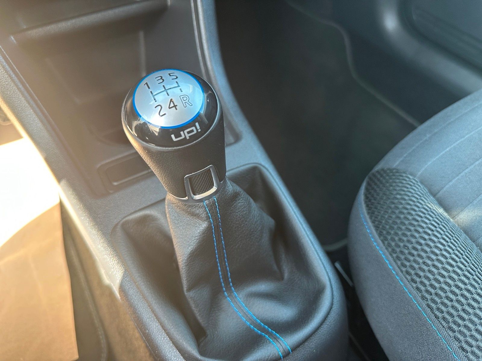 Volkswagen up! cup up! – Bild 14