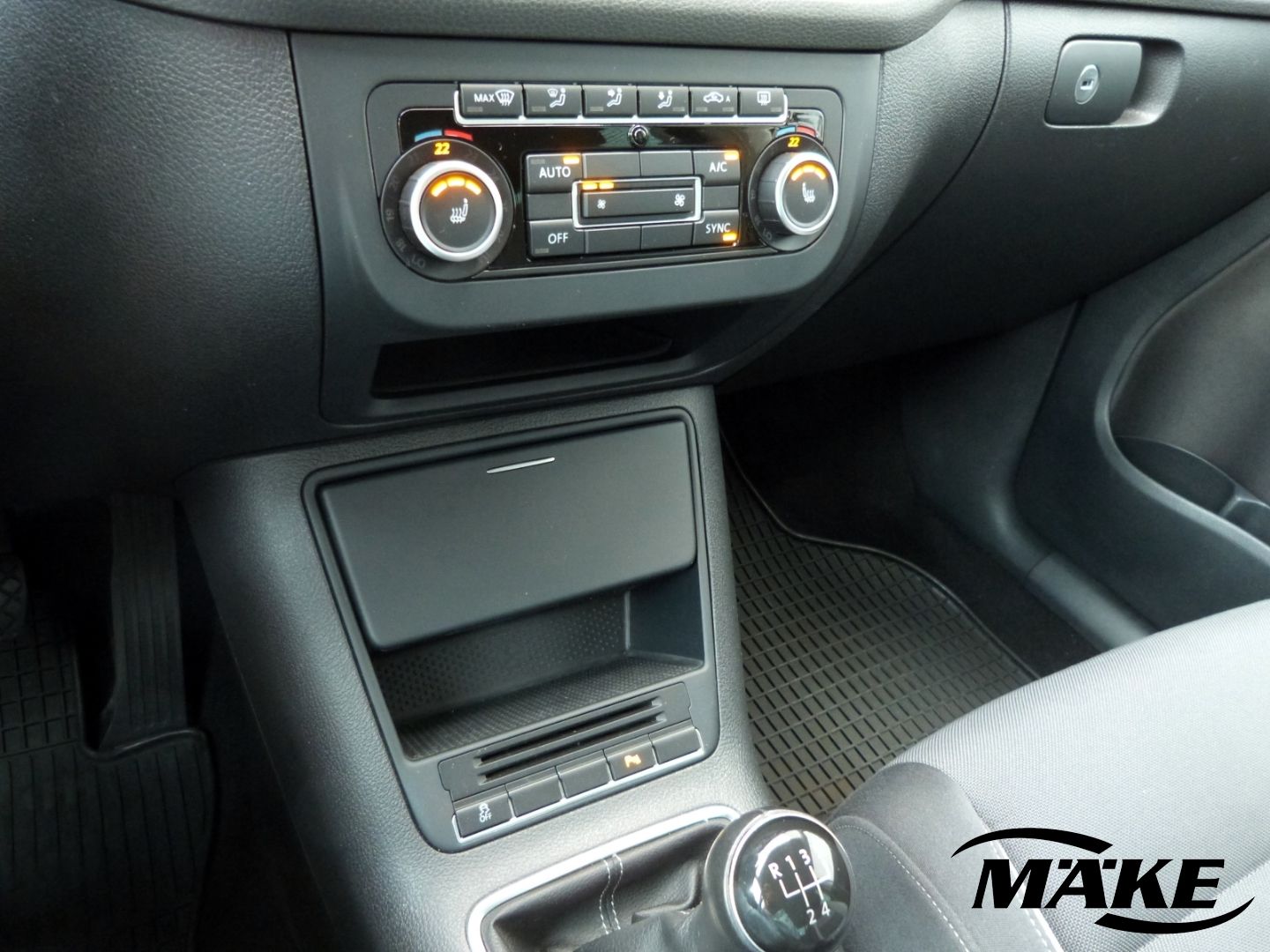 Golf Plus 1.6 TDI,Life,AHK,PDC+,SHZ,2-Zonen Clim