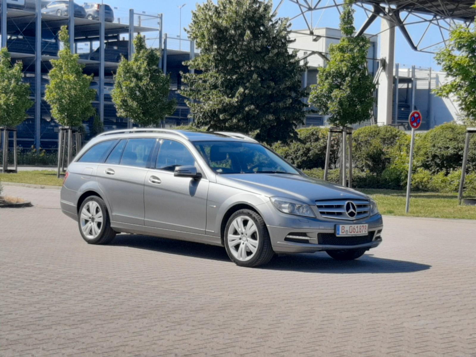 Mercedes-Benz C 200 CGI BlueEfficiency Sport Editio