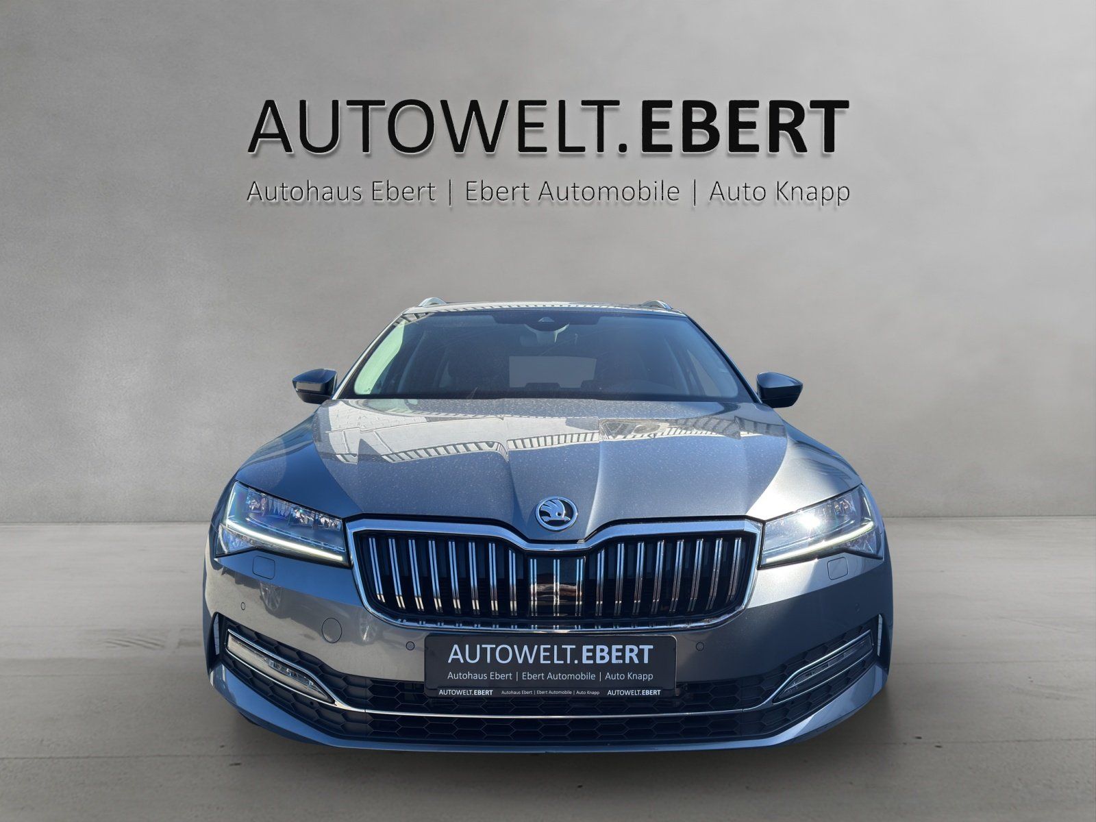 Fahrzeugabbildung SKODA Superb Combi 1.5 TSI DSG Style/AHK/KAMERA/ACC/
