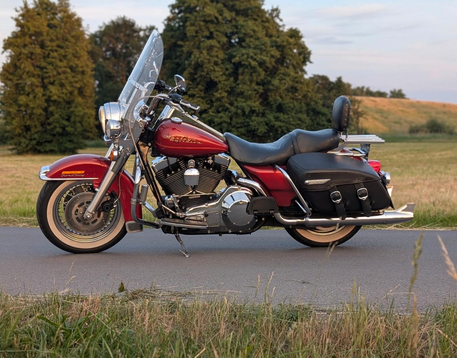 Harley-Davidson FLT Road King