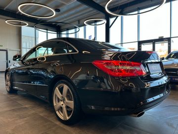 Mercedes-Benz E 350 CDI Coupe BlueEfficiency *2. Hand*AMG-Line