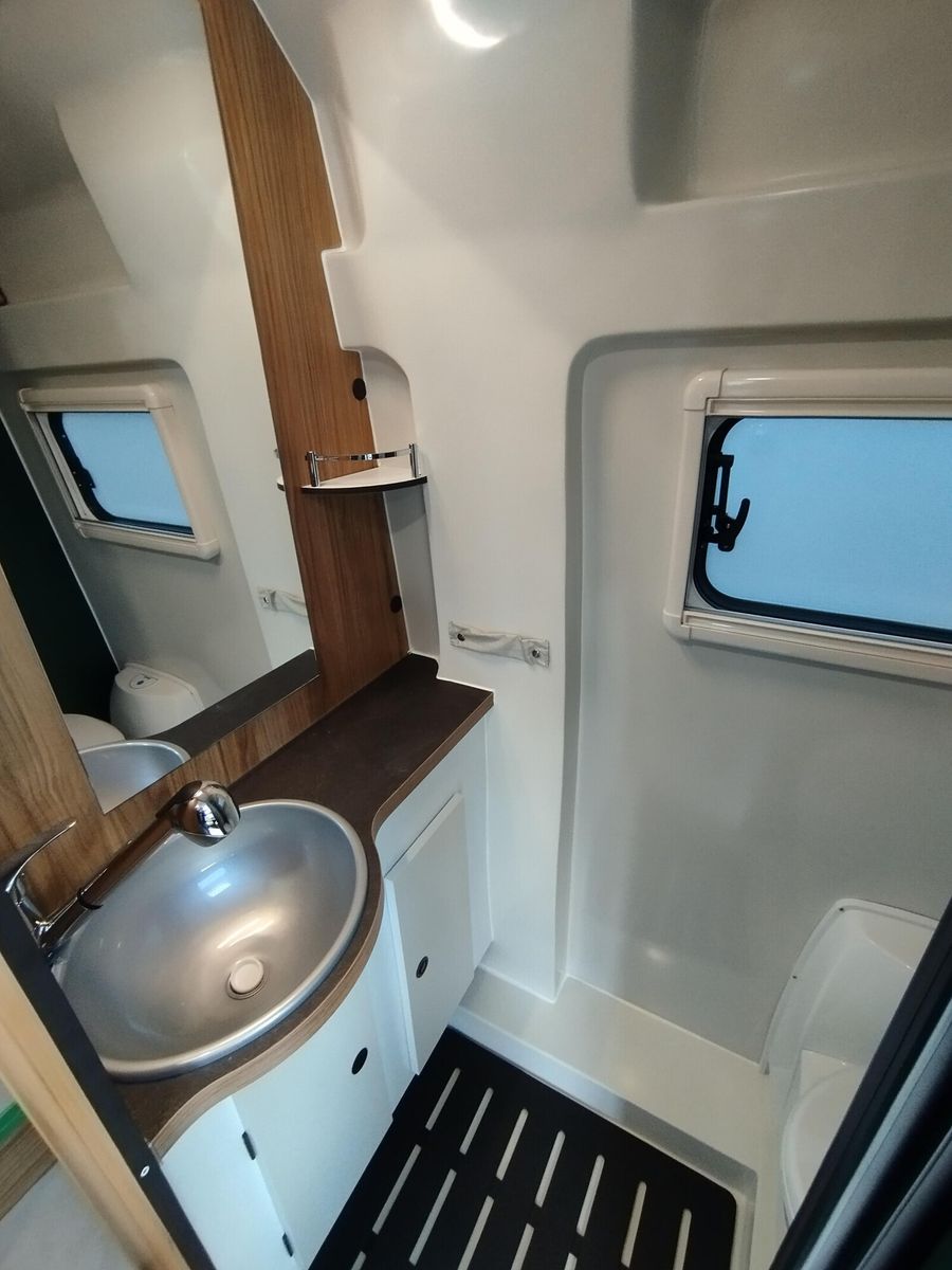 Fahrzeugabbildung Karmann Dexter DE 600 Alufelgen 16 Zoll / Concept Paket