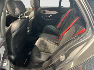Mercedes C 43 AMG - 12