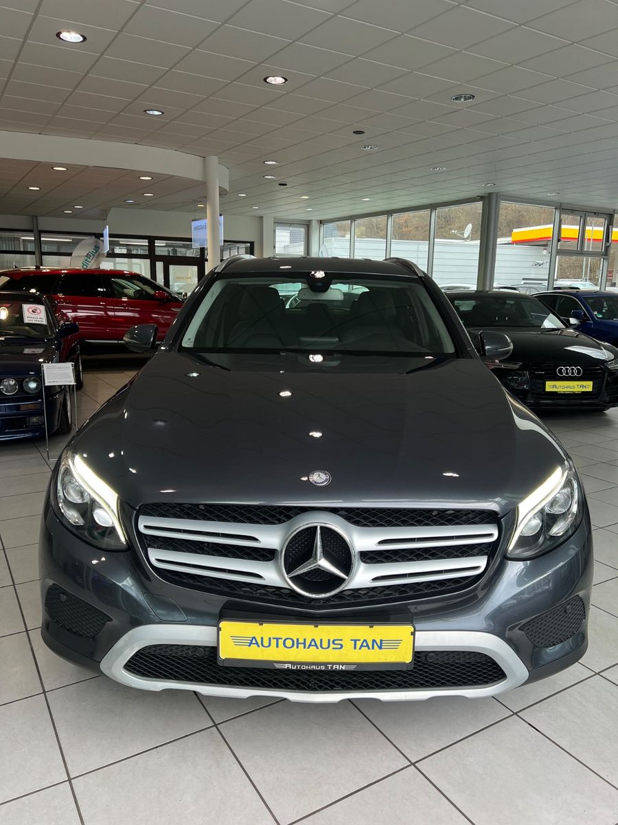 Fahrzeugabbildung Mercedes-Benz GLC 250 d 4Matic *LEDER*NAVI*SITZHEIZUNG*LED*
