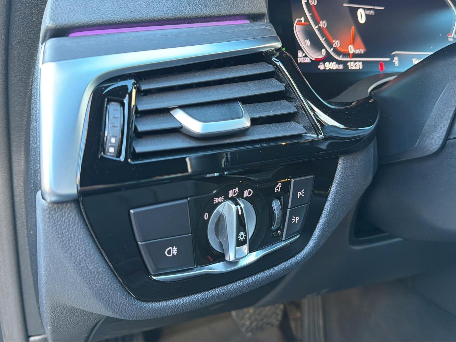BMW 520D Standheiz. Ambiente Carplay Tempom. RFK SHZ