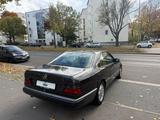 Mercedes-Benz 230 CE (KAT) Sport/Coupe/Automatik/Leder/H Kennz - Mercedes-Benz C 230: Sport