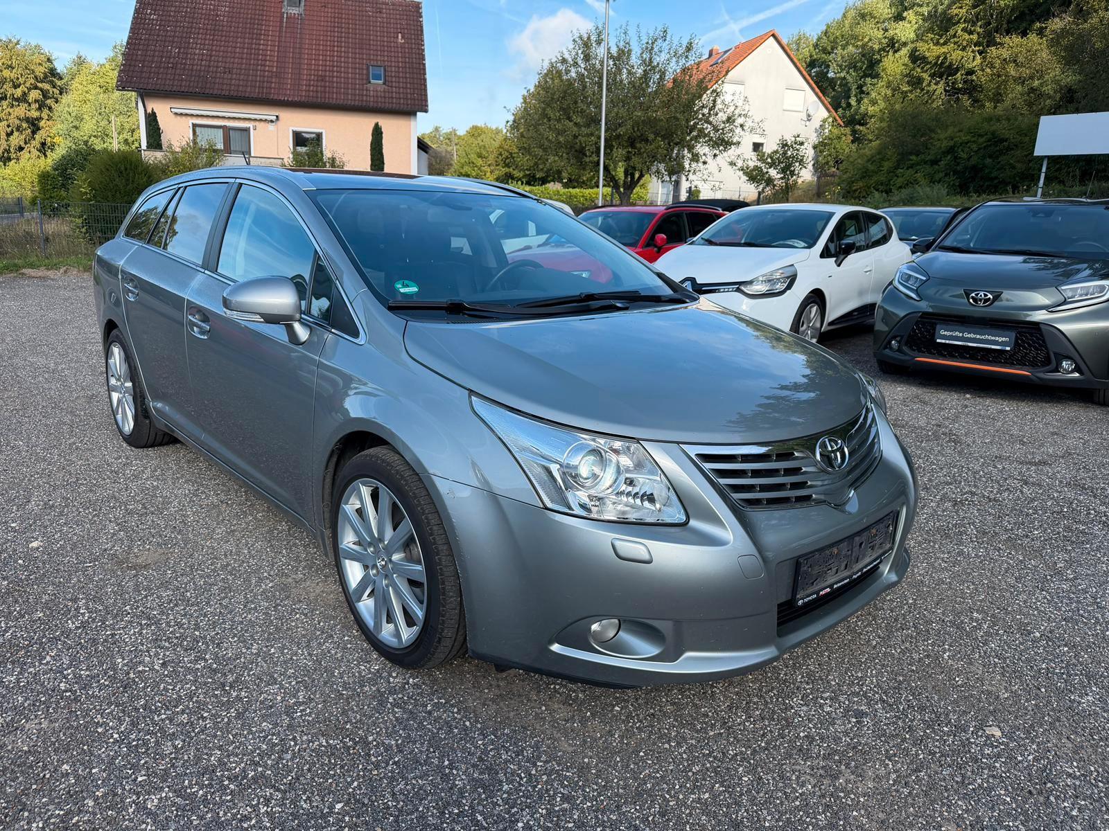 Toyota Avensis Kombi Executive