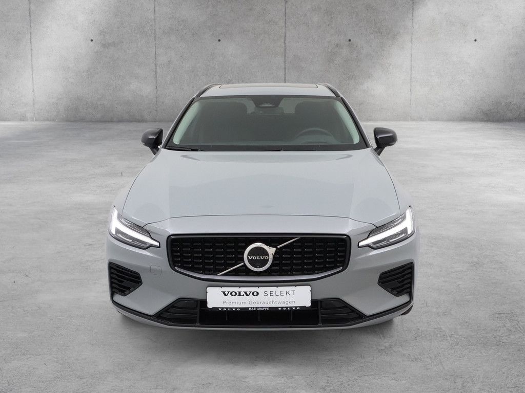 Volvo V60 T8 Plus Dark Recharge Plug-In Hybrid AWD LED imagem 2