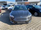 Ford Focus 1,0Eco-Boost Titanium  Apple Carplay