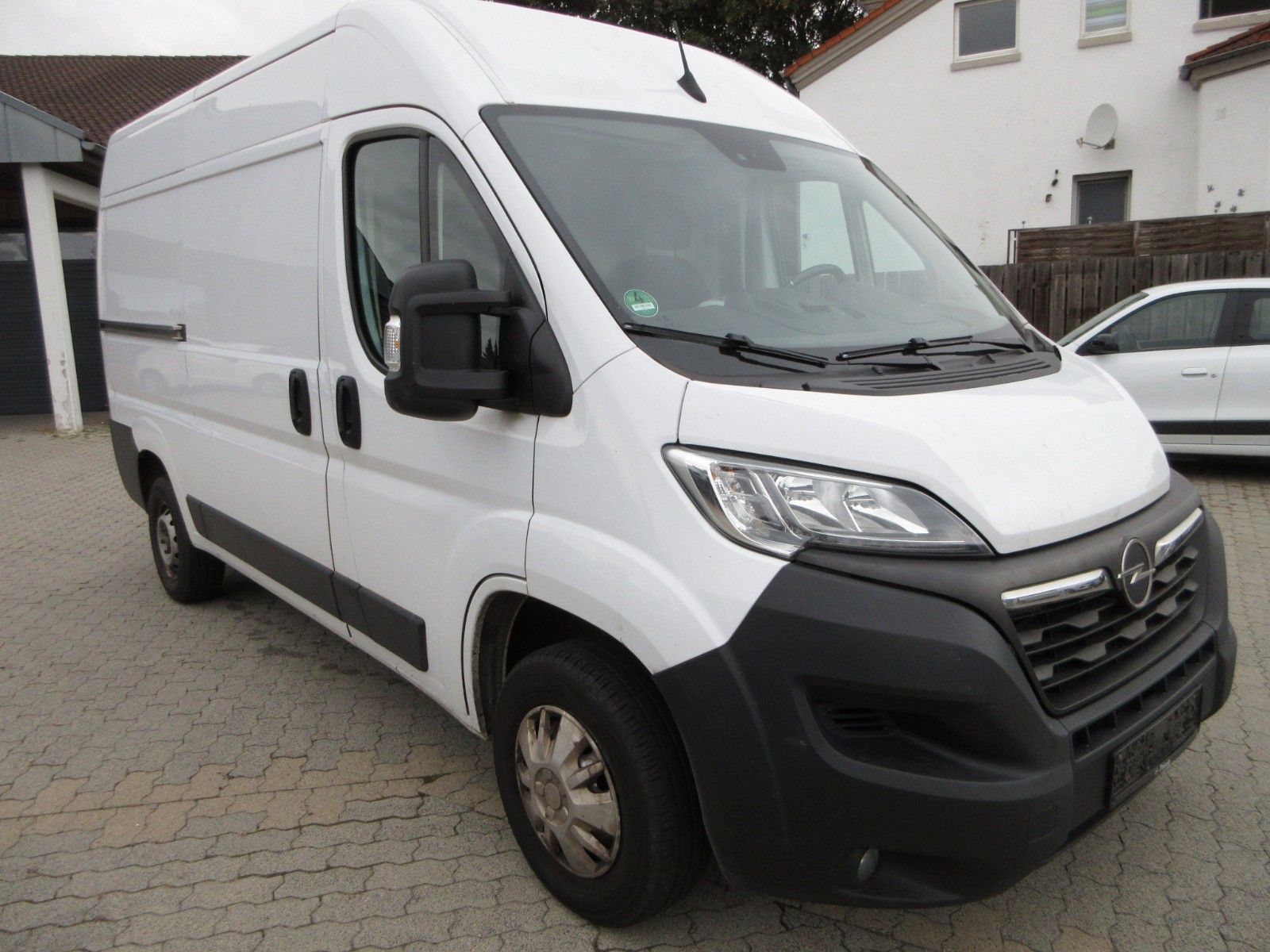 Fahrzeugabbildung Opel Movano C 2,2Ltr. L2H2 PDC/KLIMA/TEMPOMAT