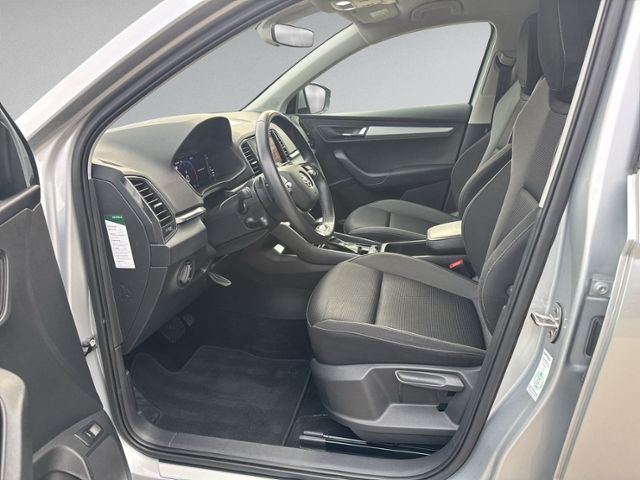 Karoq 1.5 TSI DSG TOUR AHK+RFK+behz.WSS+LED+NAVI