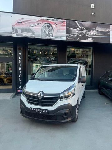 Renault RENAULT TRAFIC T27 2.0 DCI 120CV