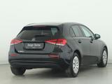 Mercedes-Benz A 180 d *Automatik*PTS*Rückfahrkamera*LED*SpurH* - gebrauchte Mercedes-Benz A 180 aus dem Jahr 2022