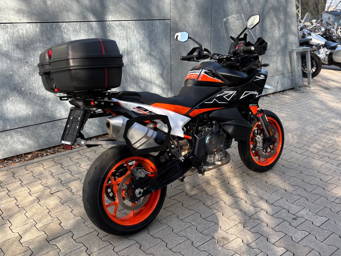 Fahrzeugabbildung KTM 890 SMT Modell 2023 Techpack, 3x Koffer