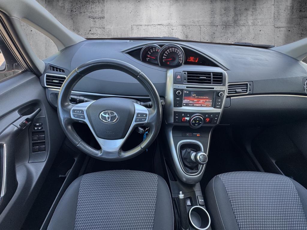 Toyota Verso