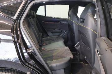 Skoda Enyaq Coupé RS Lounge WÄRMEP.+HUD+360°+PANO+AHK