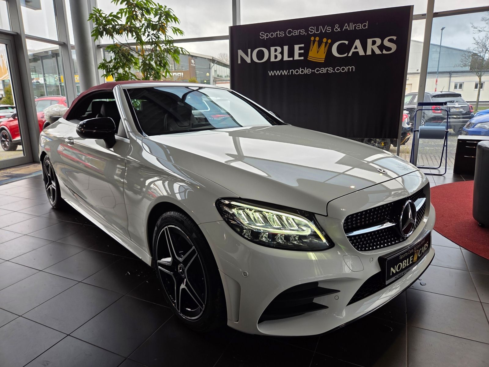 Fahrzeugabbildung Mercedes-Benz C 200 Cabrio AMG LINE NIGHT LED NAV RFK SHZ