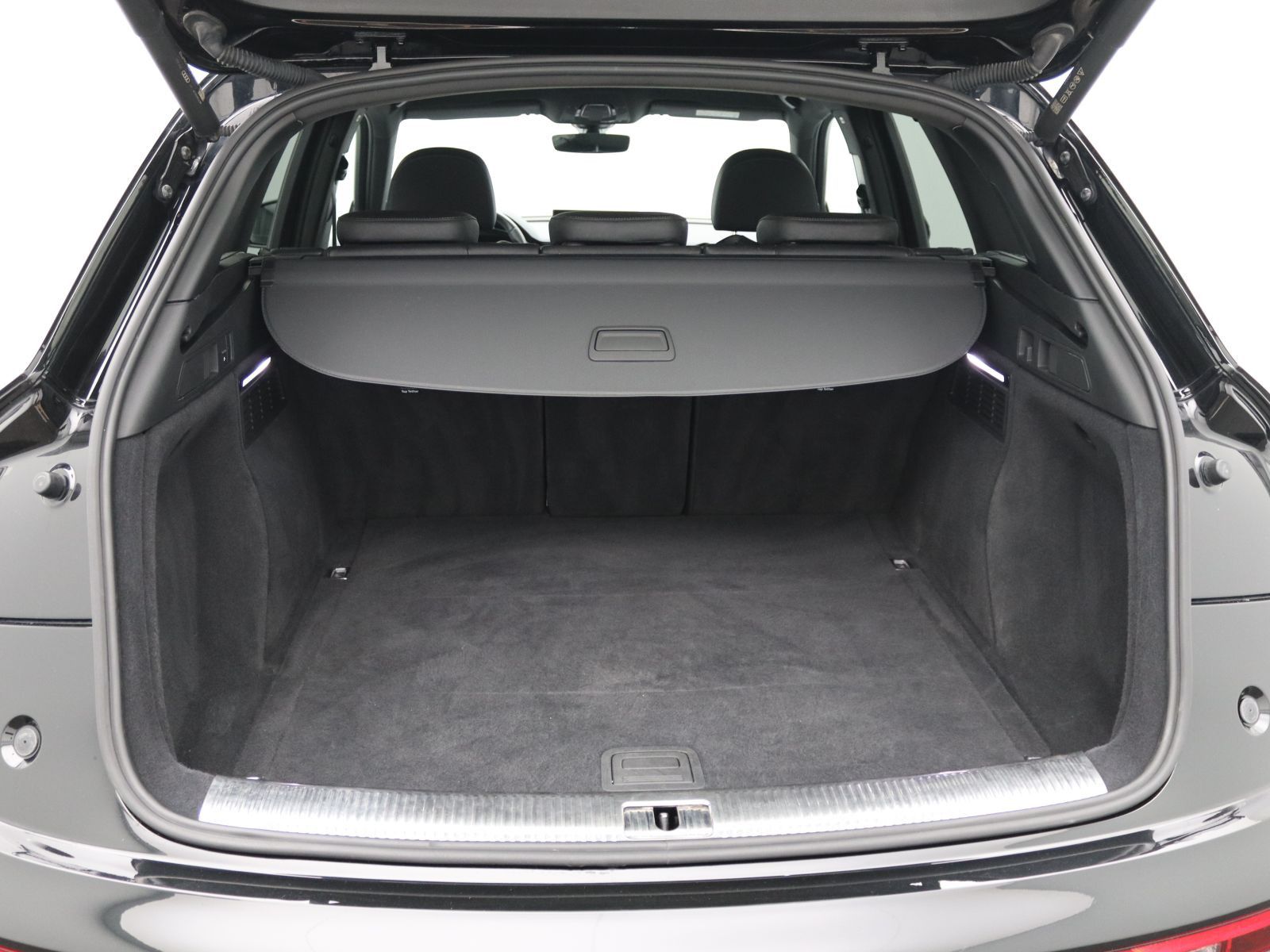 Audi SQ5 - Bild 8