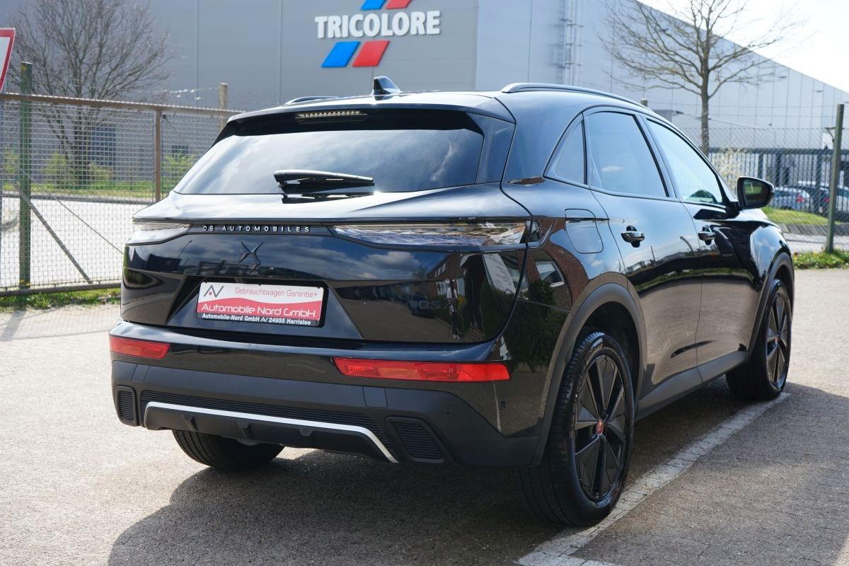 Fahrzeugabbildung DS Automobiles DS7 (Crossback) Performance Line + 360 Kamera