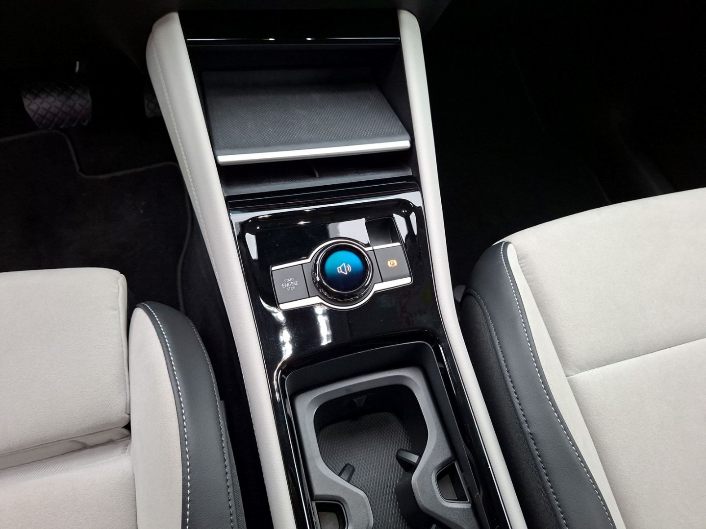 Tayron 1.5 TSI eHybrid Elegance *AHK*MATRIX*