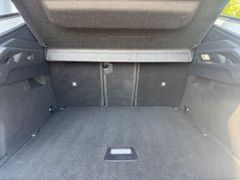 PEUGEOT 3008 Hybrid 136 Allure Pano-NaviDrive