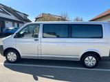 Volkswagen T5 Caravelle Langversion 9-Sitzer 1.9 TDI - gebrauchte VW T5 Caravelle aus dem Jahr 2008