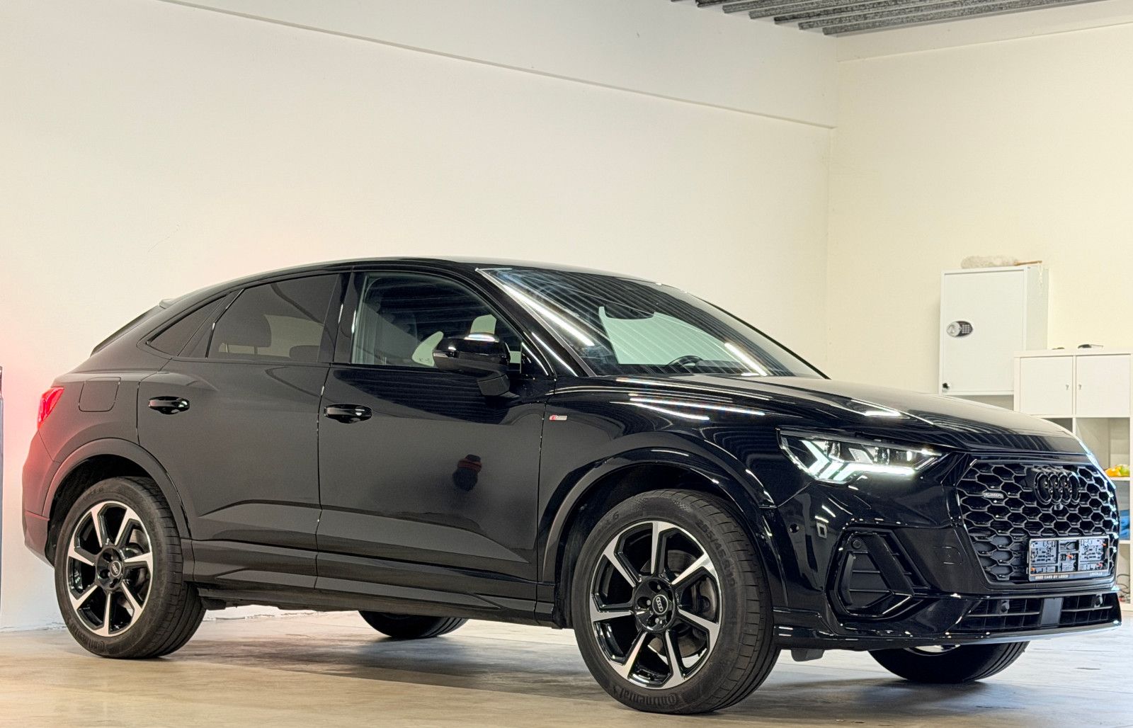 Audi Q3 Sportback 40 TDI Quattro S line imagem 3