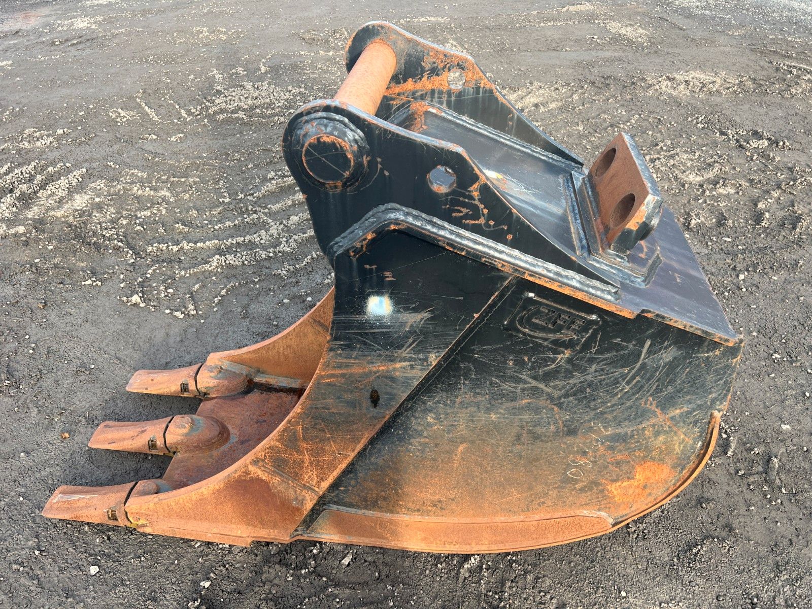 Fahrzeugabbildung Andere Tieflöffel / Löffel / MS21 / 600 mm / 2018